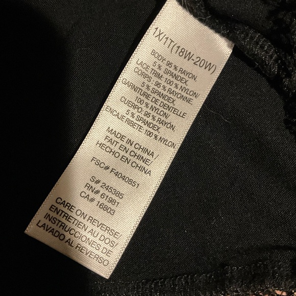 Signature Collection Black Sleeveless Lace Top Size 1X - Picture 8 of 9